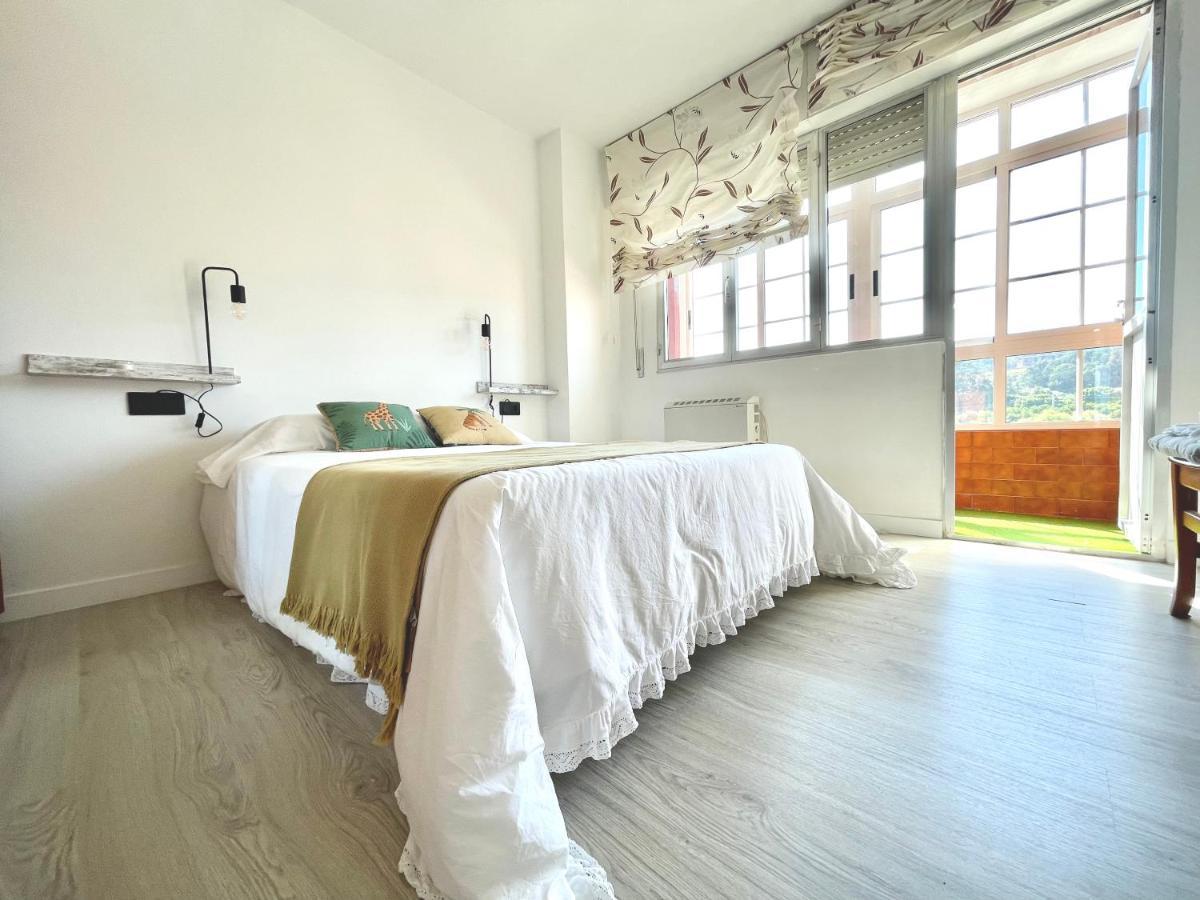 Playa Y Ciudad. Apartment Ribeira Ngoại thất bức ảnh